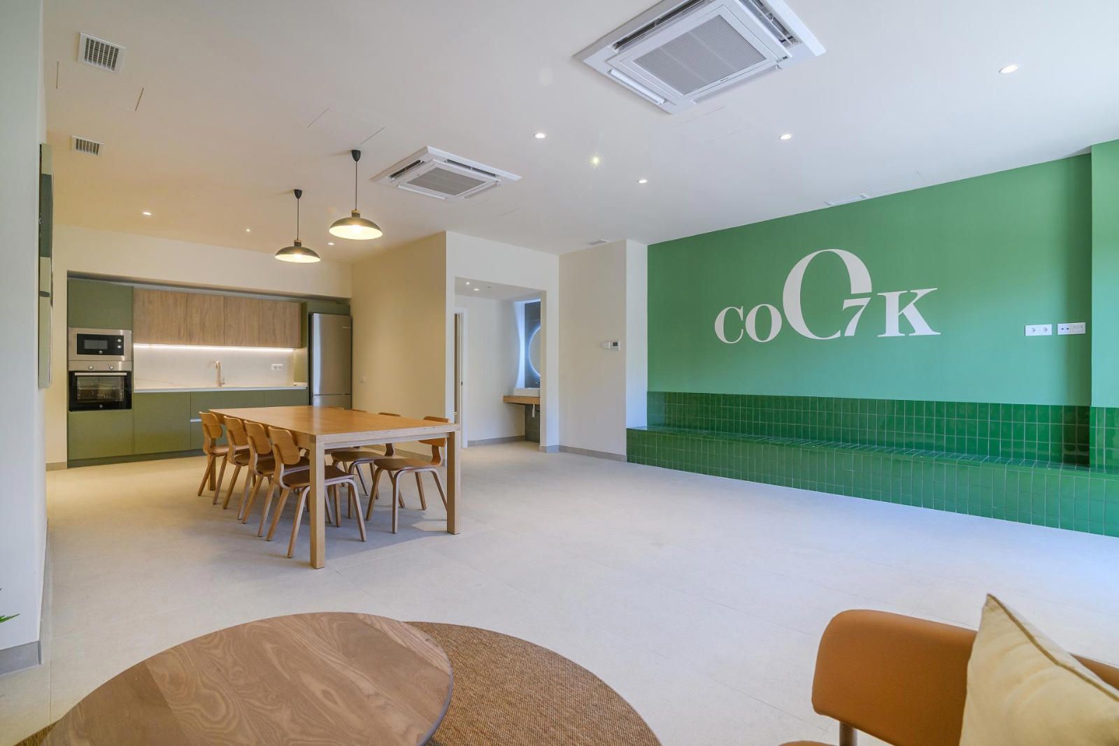 Fantástico Piso de Obra Nueva en la Marina del Port- Con piscina comunitaria, parking, trastero, gimnasio.. Una maravilla¡ - Foto 22