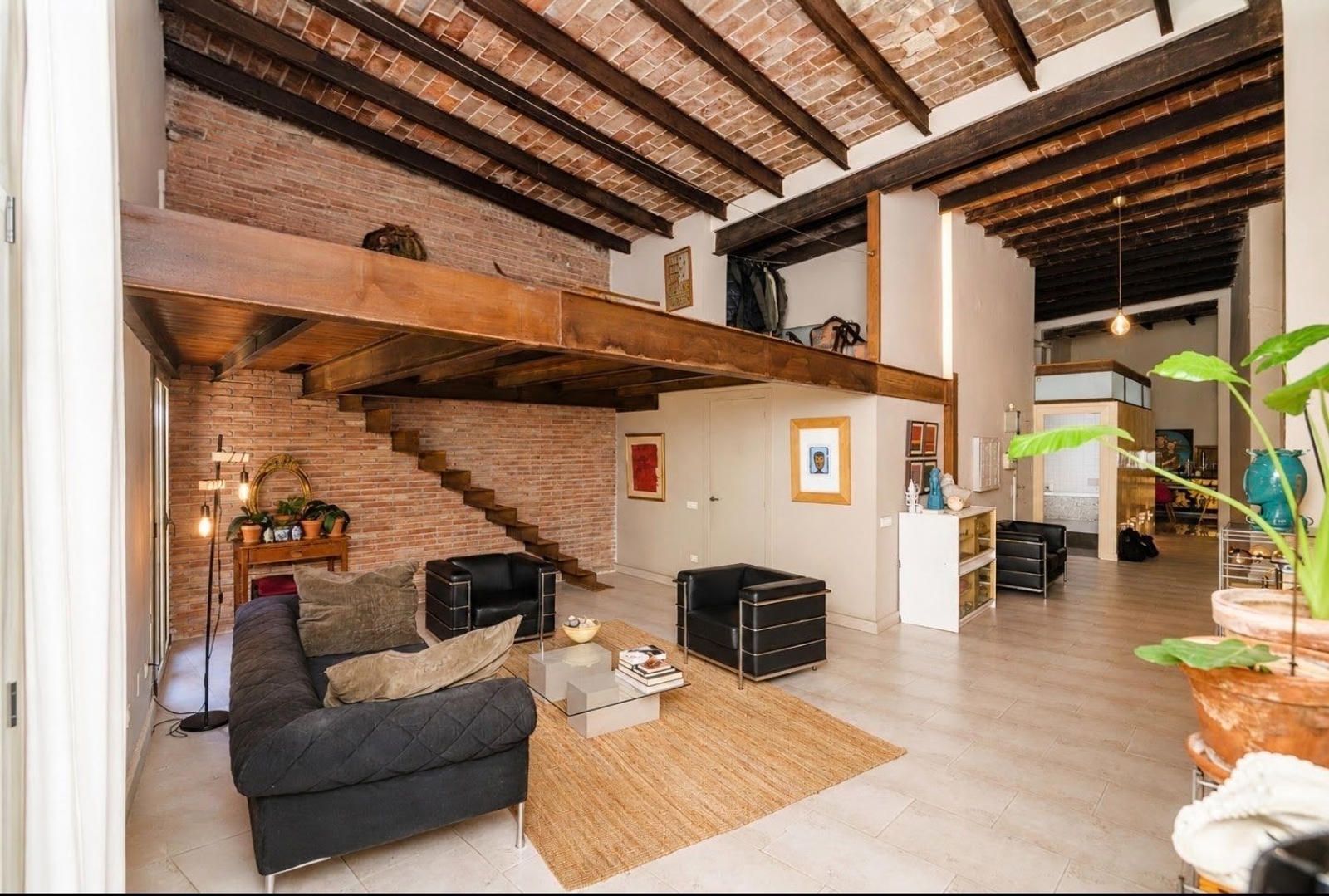 Loft exterior de estilo industrial en el Born - Foto 13