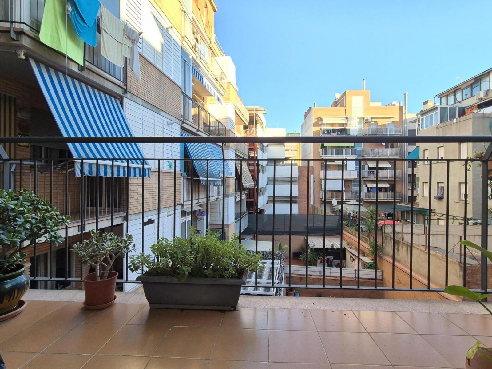 Charmant duplex dans la rue Sant Andreu - Claramunt - Foto 4