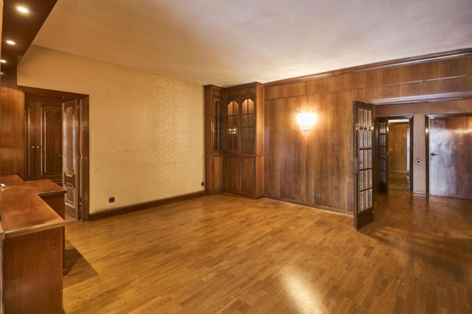 Bel appartement à rénover à Galvany (Sarriá-Sant Gervasi), haut et lumineux. - Foto 7