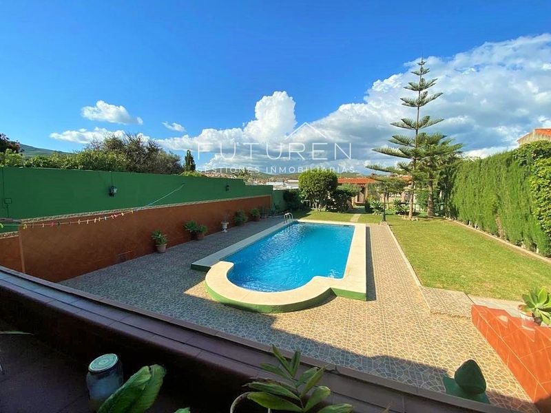 Parcela en venta La Línea de la Concepción, Cádiz. Ref: 1025. Futuren - Gestiones Inmobiliarias