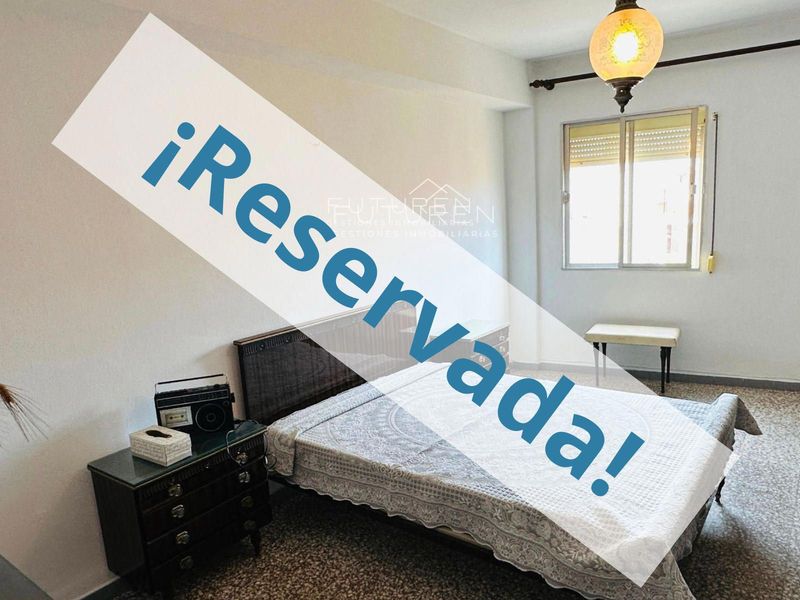 Piso en venta La Línea de la Concepción, Cádiz. Ref: 1090. Futuren - Gestiones Inmobiliarias