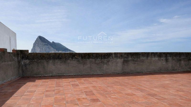 Casa en venta La Línea de la Concepción, Cádiz. Ref: 1107. Futuren - Gestiones Inmobiliarias