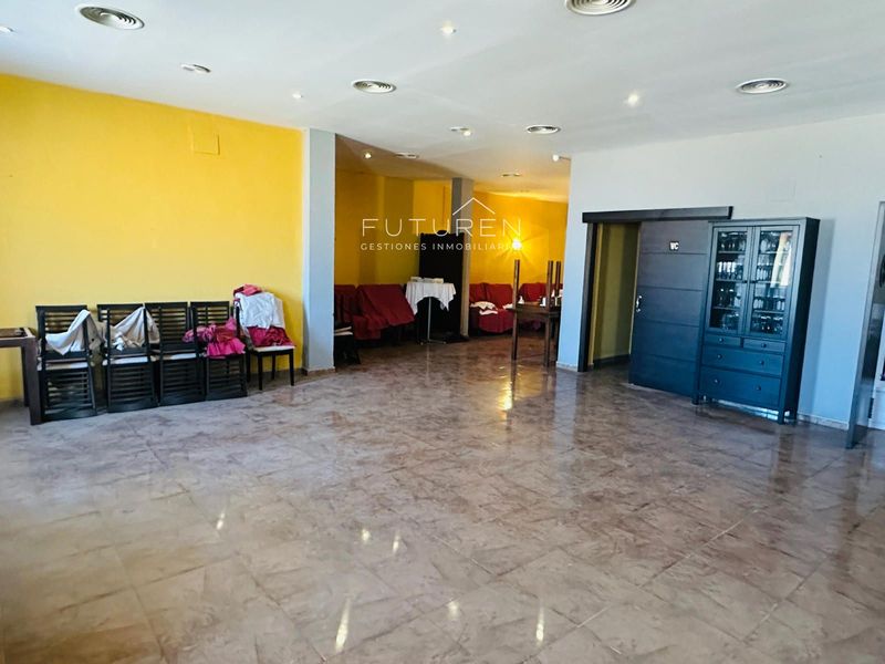 Local Comercial en venta La Línea de la Concepción, Cádiz. Ref: 1112. Futuren - Gestiones Inmobiliarias