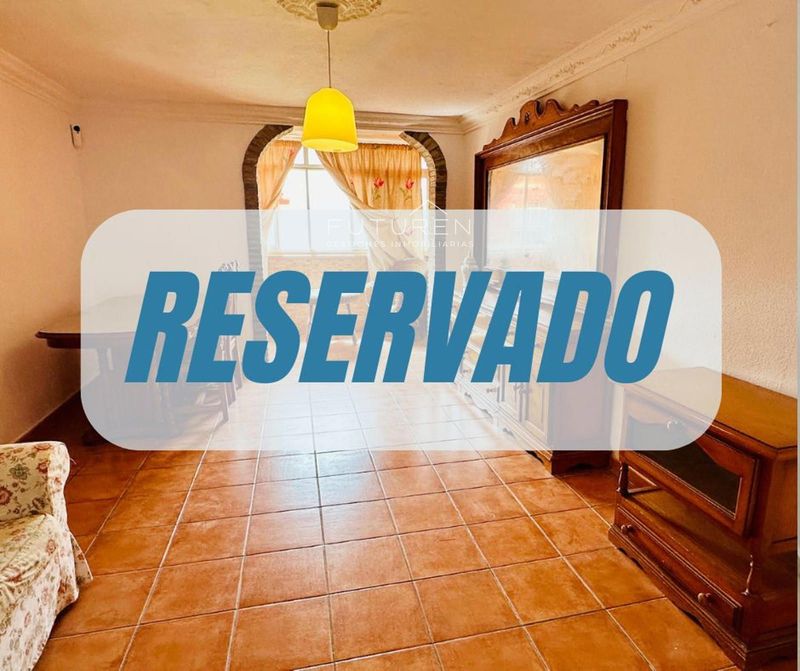 Piso en venta La Línea de la Concepción, Cádiz. Ref: 1116. Futuren - Gestiones Inmobiliarias