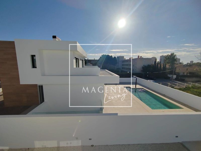 Casas in vendita San Juan de Alicante, Alicante. Ref: 1402. Magenta Living