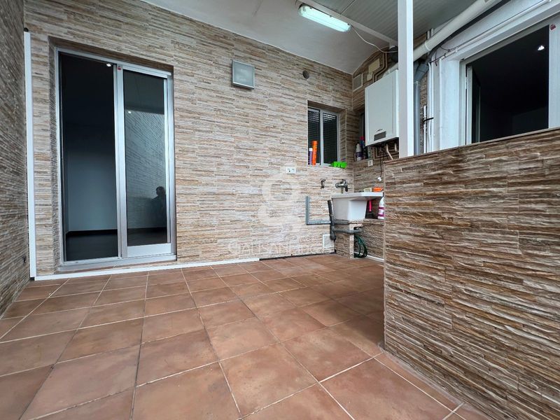 Piso en venta Cornellà de Llobregat, Barcelona. Ref: 1214. Galisan Fincas
