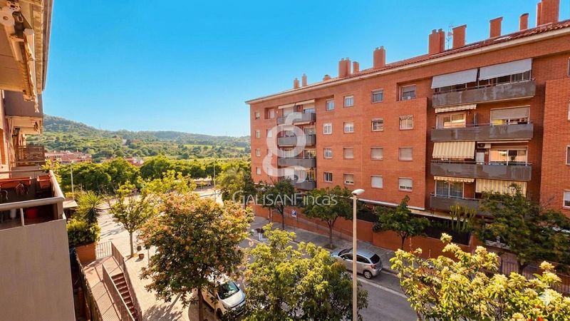 Flat for sale Santa Coloma De Cervello, Barcelona. Ref: 1415. Galisan Fincas