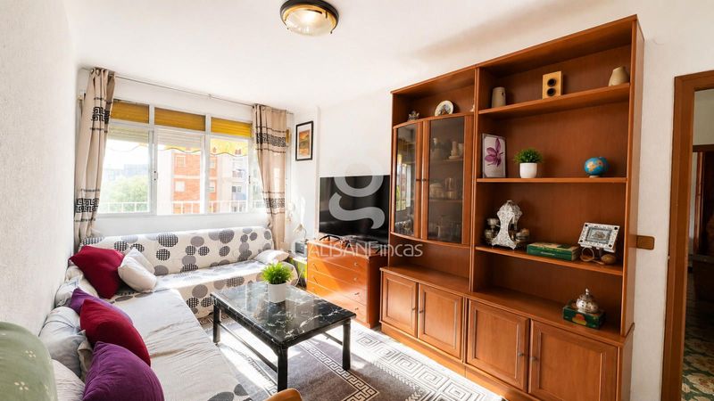 Pis en venda Cornellà de Llobregat, Barcelona. Ref: 1418. Galisan Fincas