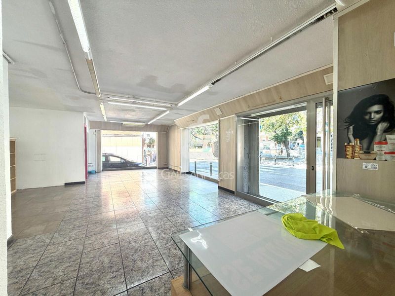 Local Comercial en alquiler Cornellà de Llobregat, Barcelona. Ref: 1437. Galisan Fincas