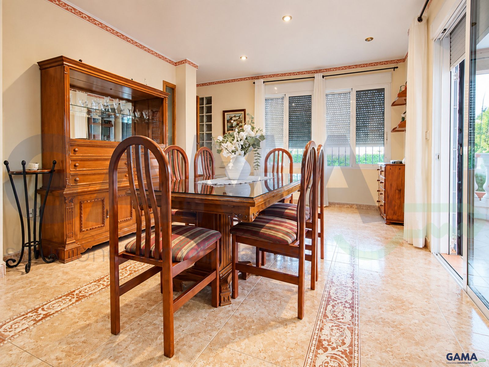 villa-independiente en alzira · urbanizaciones-y-pedanias-norte 349000€