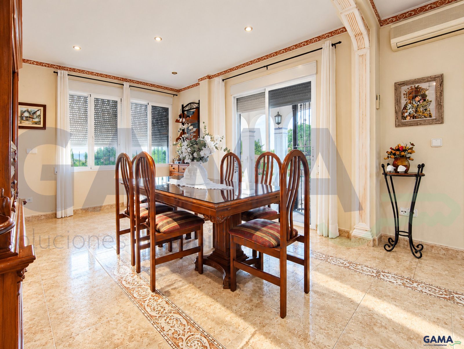 villa-independiente en alzira · urbanizaciones-y-pedanias-norte 349000€