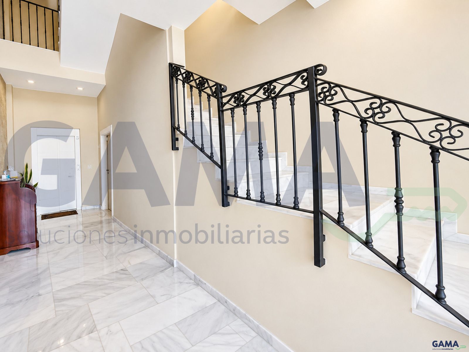 locales-comerciales en alzira · centro €