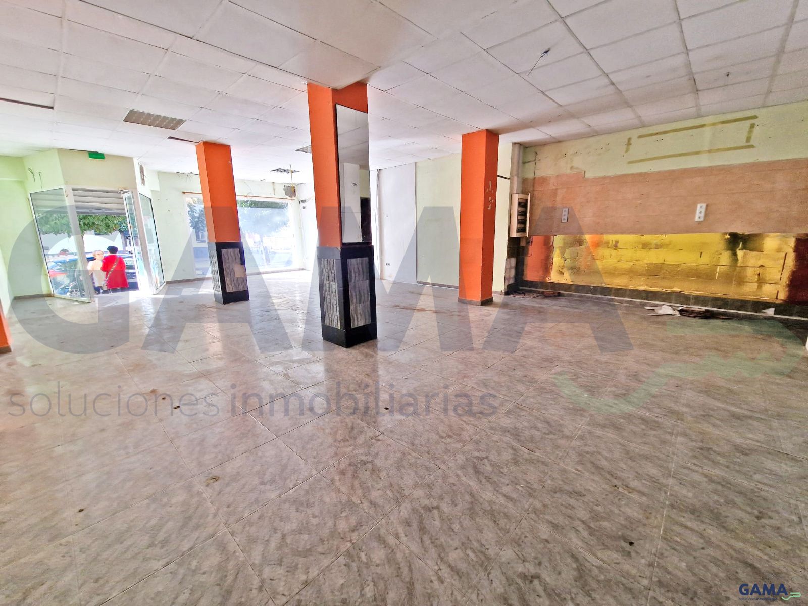 locales-comerciales en carcaixent ·  €