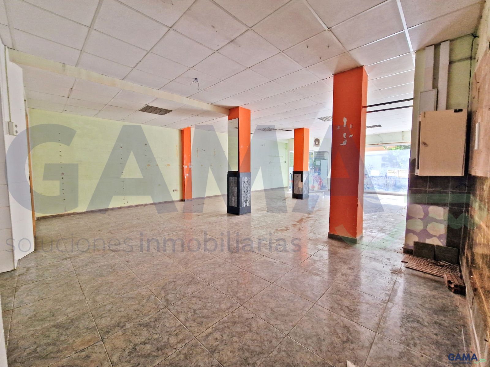 locales-comerciales en carcaixent ·  €