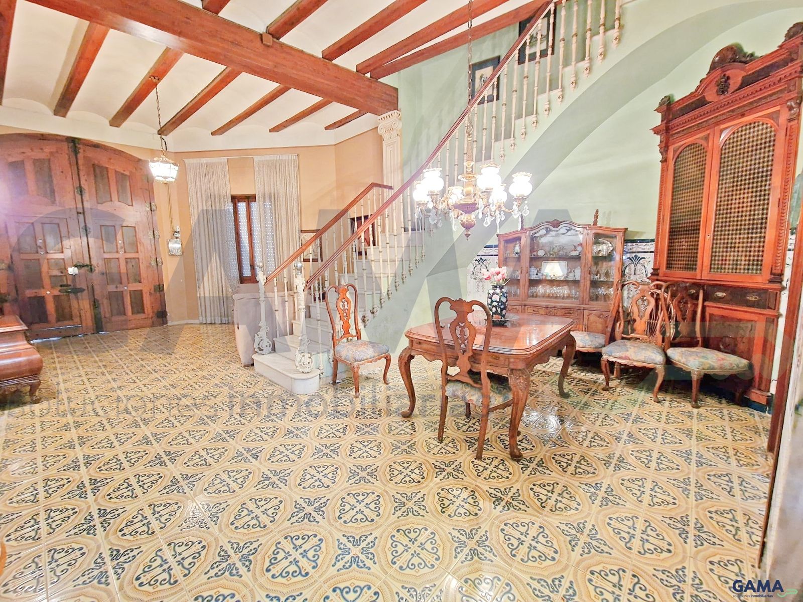 villas en algemesi ·  290000€