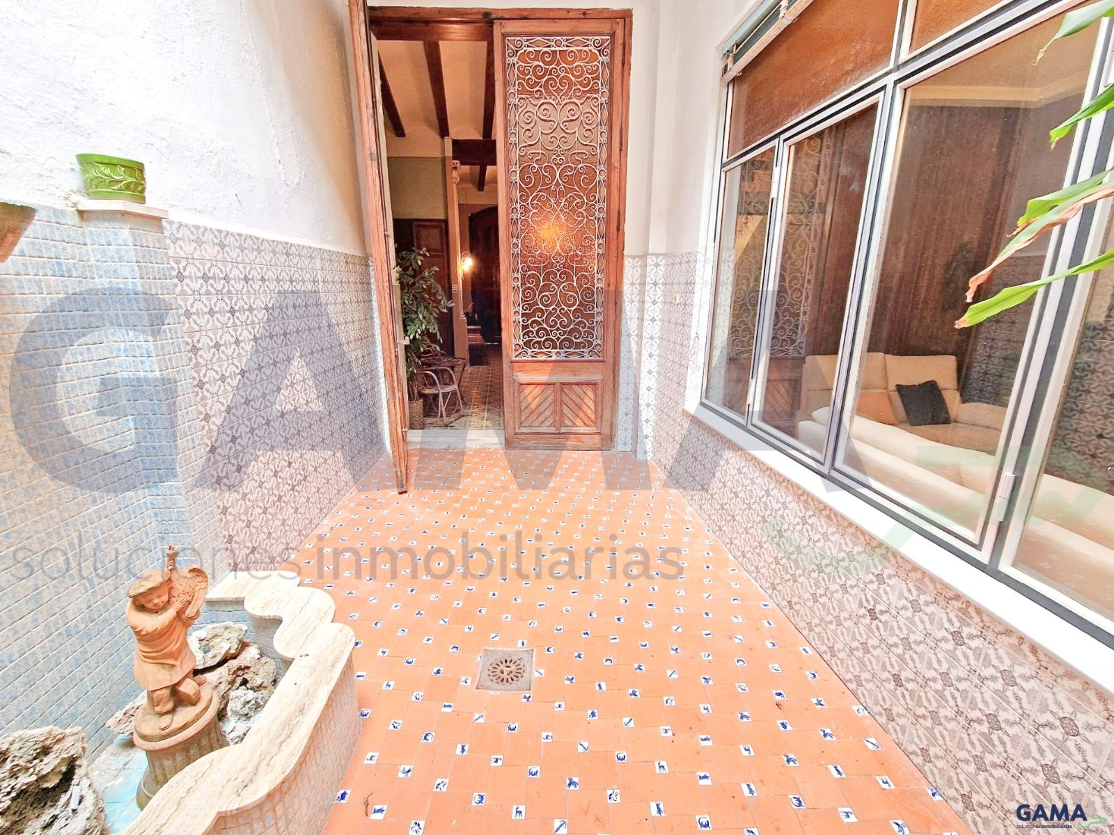 villas en algemesi ·  290000€