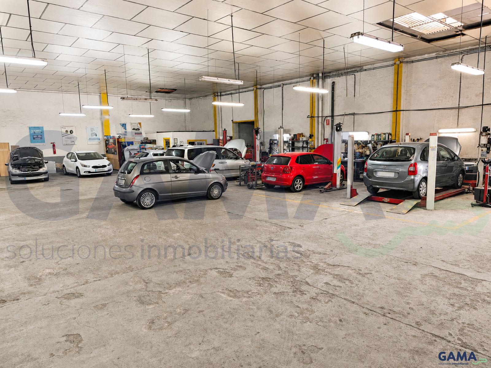 nave-industrial en carcaixent ·  350000€
