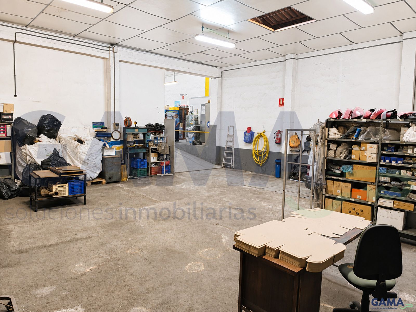 nave-industrial en carcaixent ·  350000€