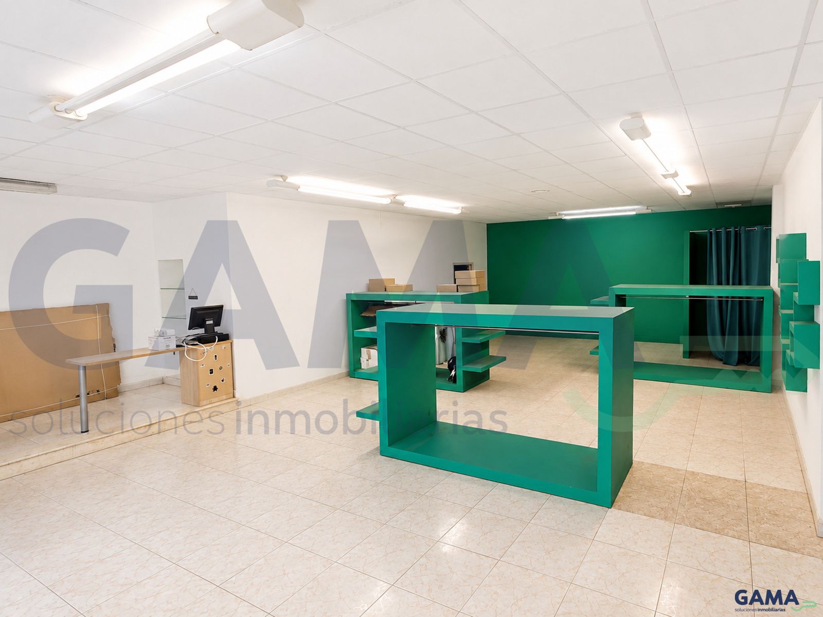 nave-industrial en carcaixent ·  350000€