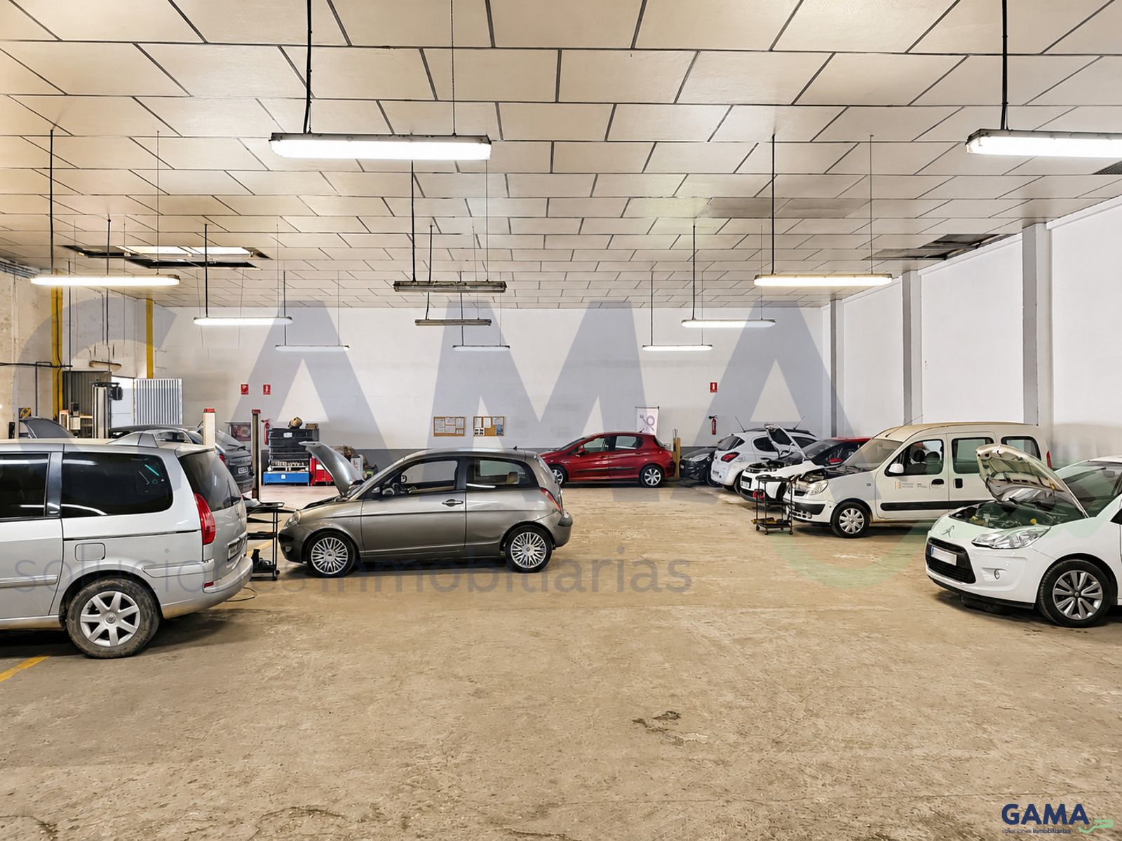 nave-industrial en carcaixent ·  350000€