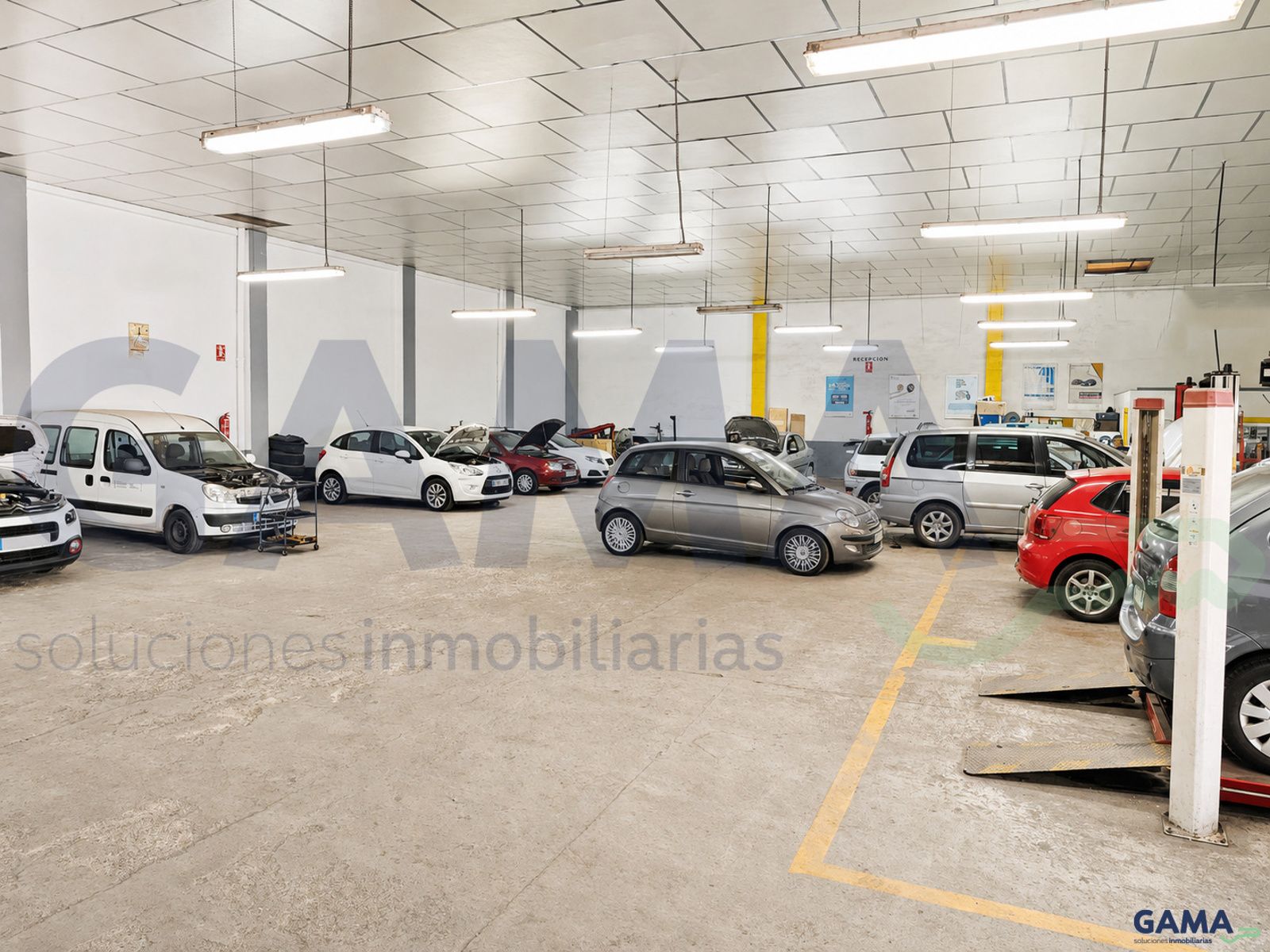 nave-industrial en carcaixent ·  350000€
