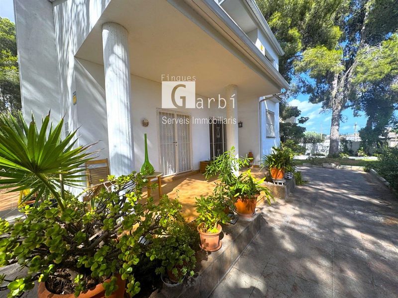 Chalet Independiente en venta El Vendrell, Tarragona. Ref: 1428. Finques Garbi