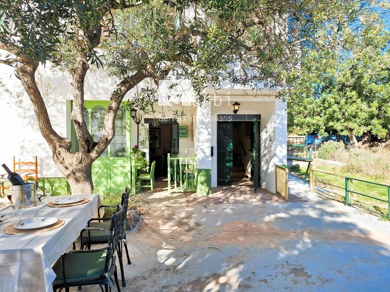 Chalet Independiente en venta El Vendrell, Tarragona. Ref: 1563. Finques Garbi