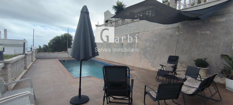 Chalet Independiente en venta Segur De Calafell, Tarragona. Ref: 1588. Finques Garbi
