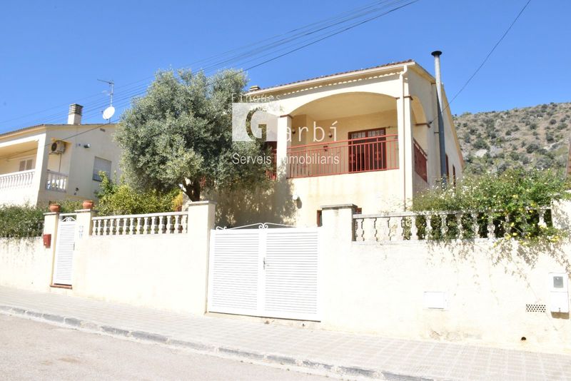 Chalet Independiente en venta El Vendrell, Tarragona. Ref: 1787. Finques Garbi