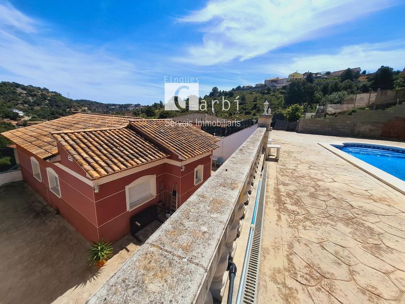 Chalet Independiente en venta Castellet I La Gornal, Barcelona. Ref: 1833. Finques Garbi