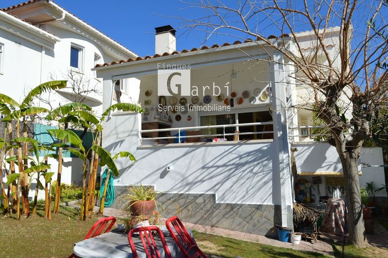 Chalet Independiente en venta Calafell, Tarragona. Ref: 1834. Finques Garbi