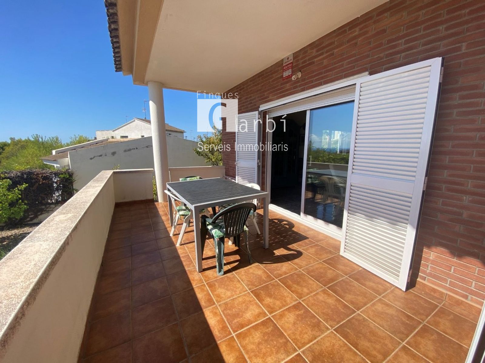 VENTA DE CHALET INDEPENDIENTE DE 4 DORMITORIOS / 3 BAÑOS Y PISCINA PROPIA - Foto 16