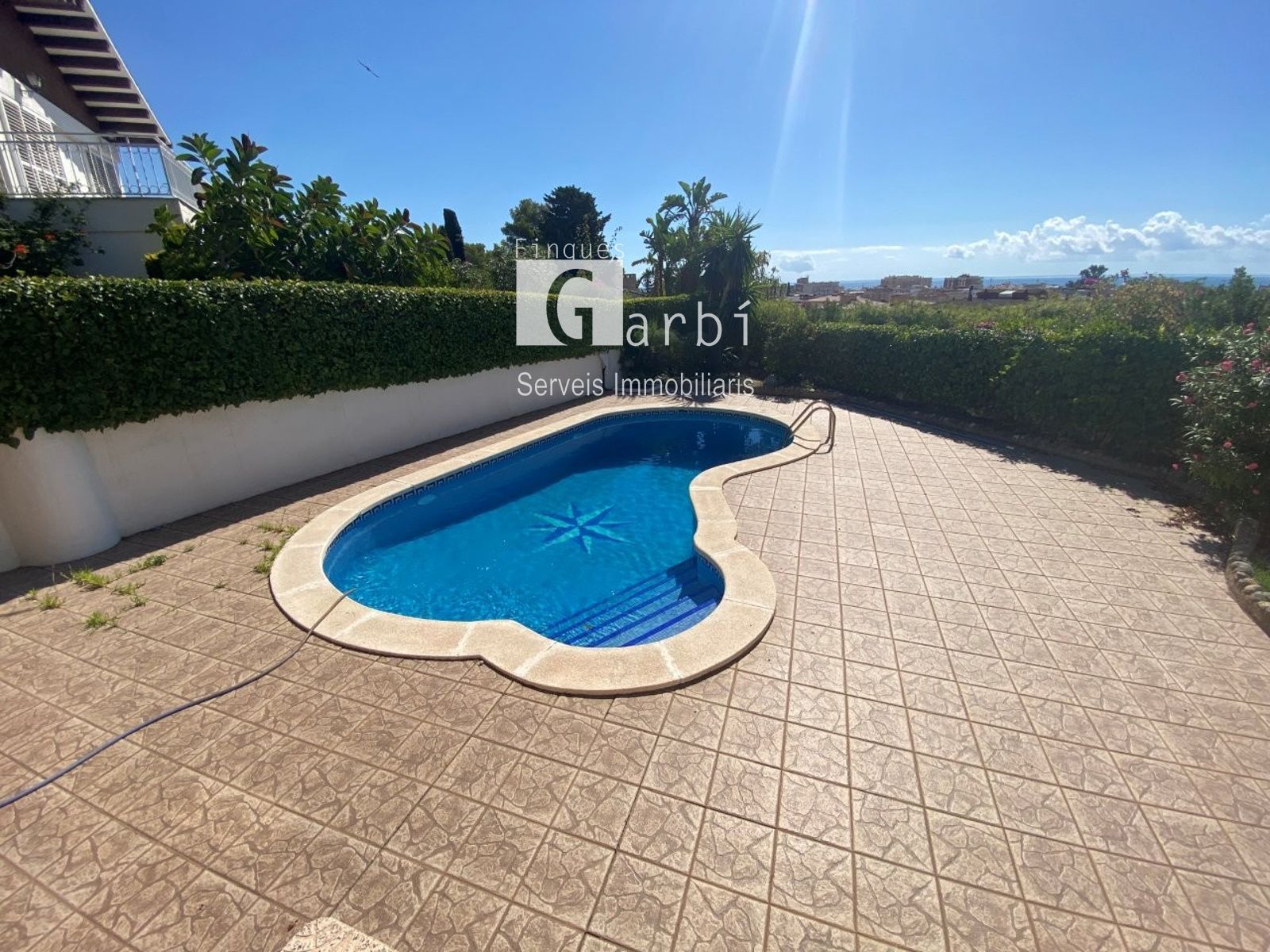 VENTA DE CHALET INDEPENDIENTE DE 4 DORMITORIOS / 3 BAÑOS Y PISCINA PROPIA - Foto 19
