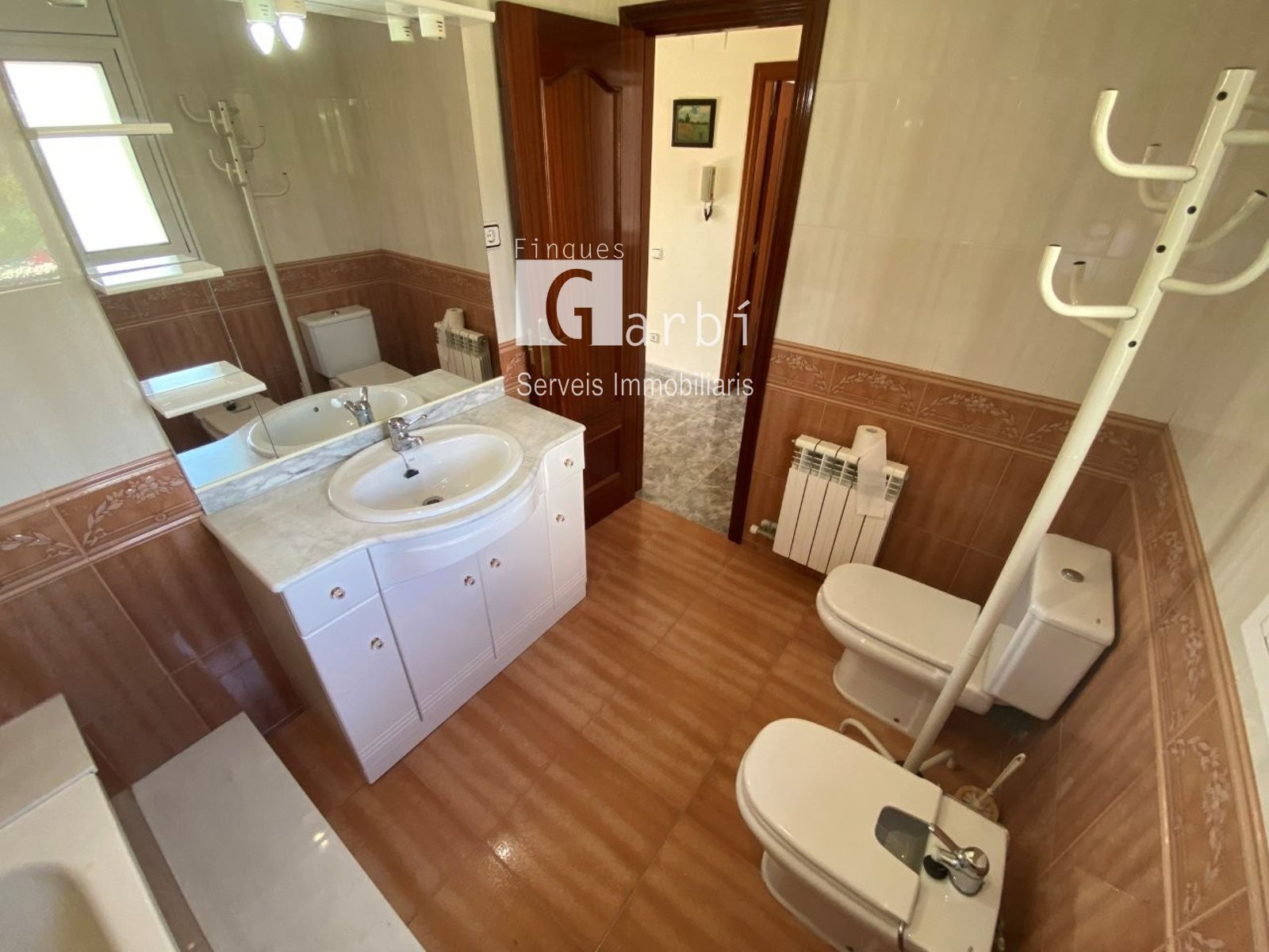 VENTA DE CHALET INDEPENDIENTE DE 4 DORMITORIOS / 3 BAÑOS Y PISCINA PROPIA - Foto 31