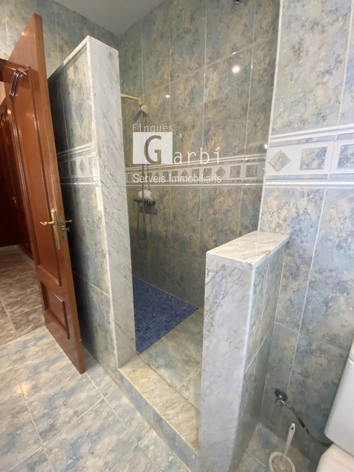 VENTA DE CHALET INDEPENDIENTE DE 4 DORMITORIOS / 3 BAÑOS Y PISCINA PROPIA - Foto 48