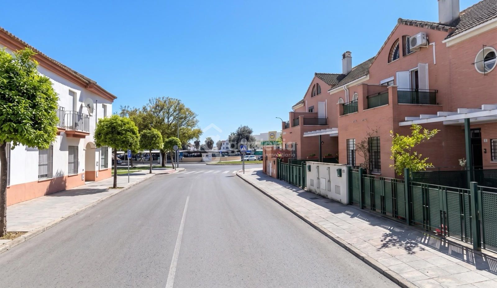 Adosado en venta Coria Del Rio, Sevilla. Ref: 5126. Gardenia Inmobiliaria