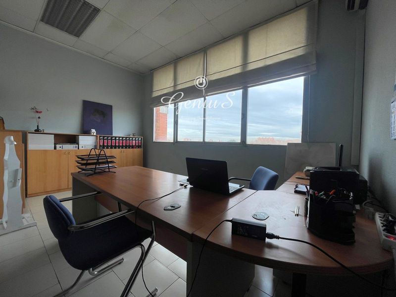 Oficina en venta Madrid. Ref: 1028. Genius