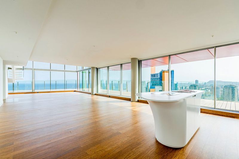 Leilighet over to plan til salgs Barcelona. Ref: 1169. GG Real Estate Barcelona