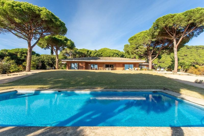 Hus til salgs Sant Andreu de Llavaneres, Barcelona. Ref: 1186. GG Real Estate Barcelona