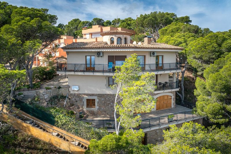 Hus til salgs Palafrugell, Girona. Ref: 1381. GG Real Estate Barcelona
