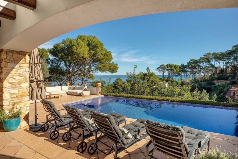 Hus til salgs Begur, Girona. Ref: 1387. GG Real Estate Barcelona
