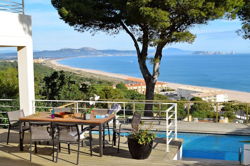 Hus til salgs Begur, Girona. Ref: 1390. GG Real Estate Barcelona