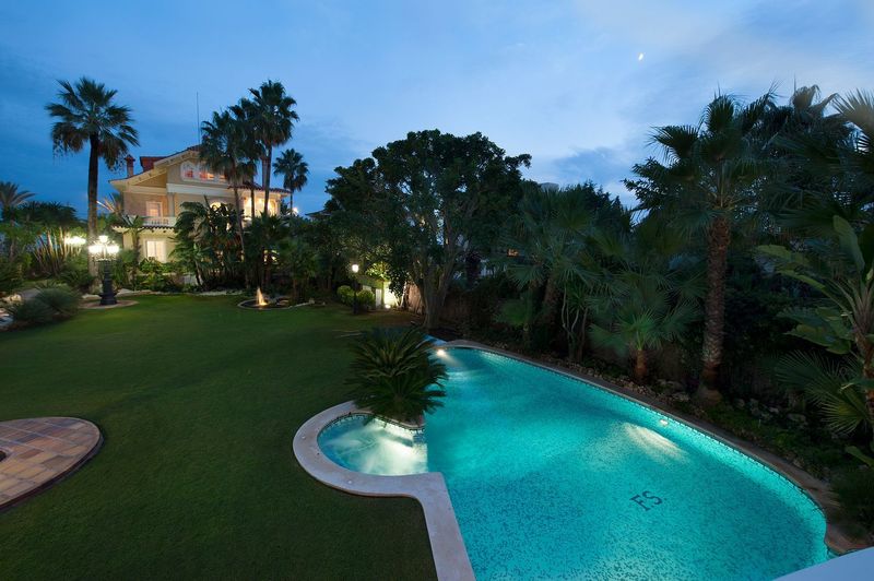 Hus til salgs Sitges, Barcelona. Ref: 1437. GG Real Estate Barcelona