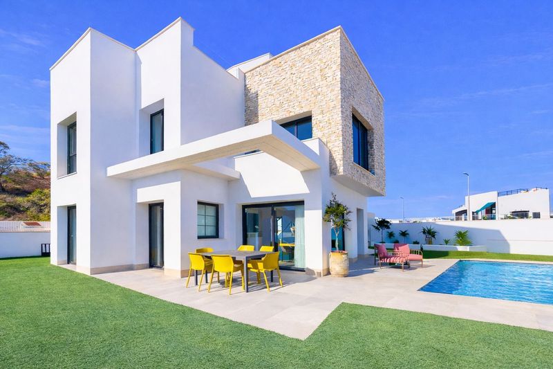 Hus til salgs Finestrat, Alicante. Ref: 1494. GG Real Estate Barcelona