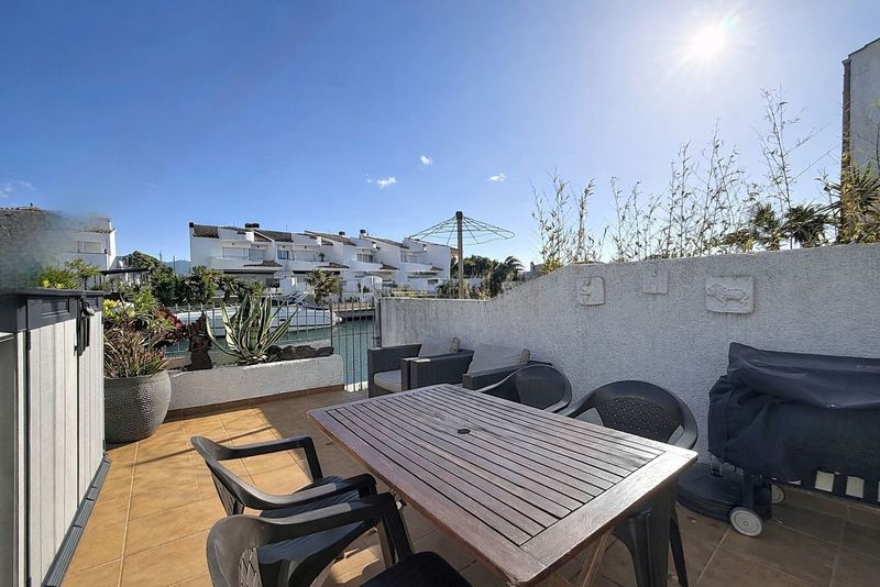 Hus til salgs Empuriabrava, Girona. Ref: 1517. GG Real Estate Barcelona