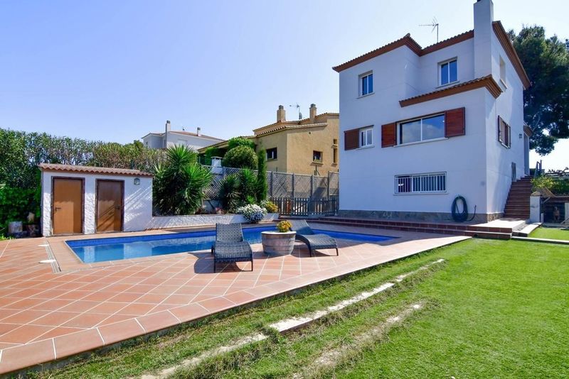 House for sale El Vendrell, Tarragona. Ref: 1562. GG Real Estate Barcelona