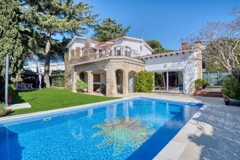 Casa en venda Castell-Platja d