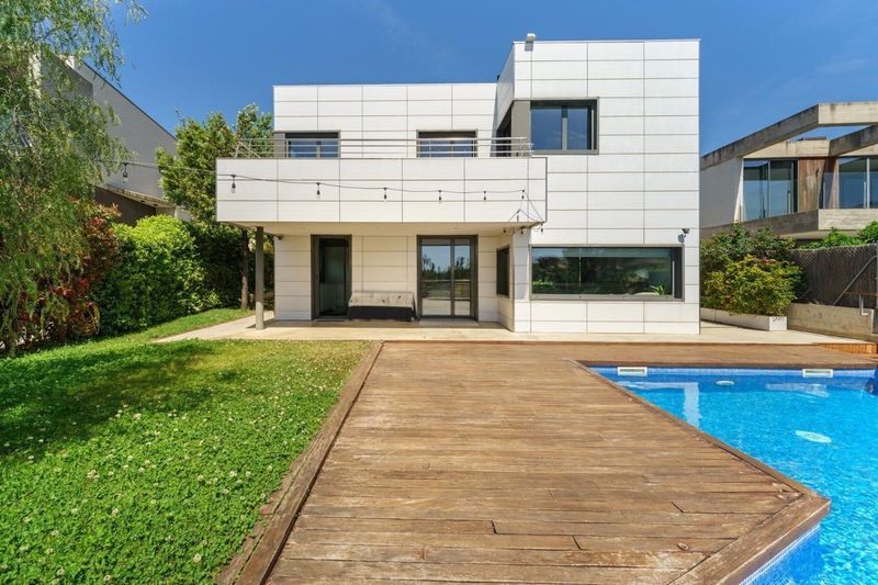 Xalet Independent en venda Teià, Barcelona. Ref: 1653. GG Real Estate Barcelona