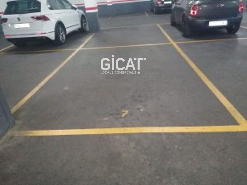 Garaje en venta Barcelona. Ref: 1035. GICAT IMMO